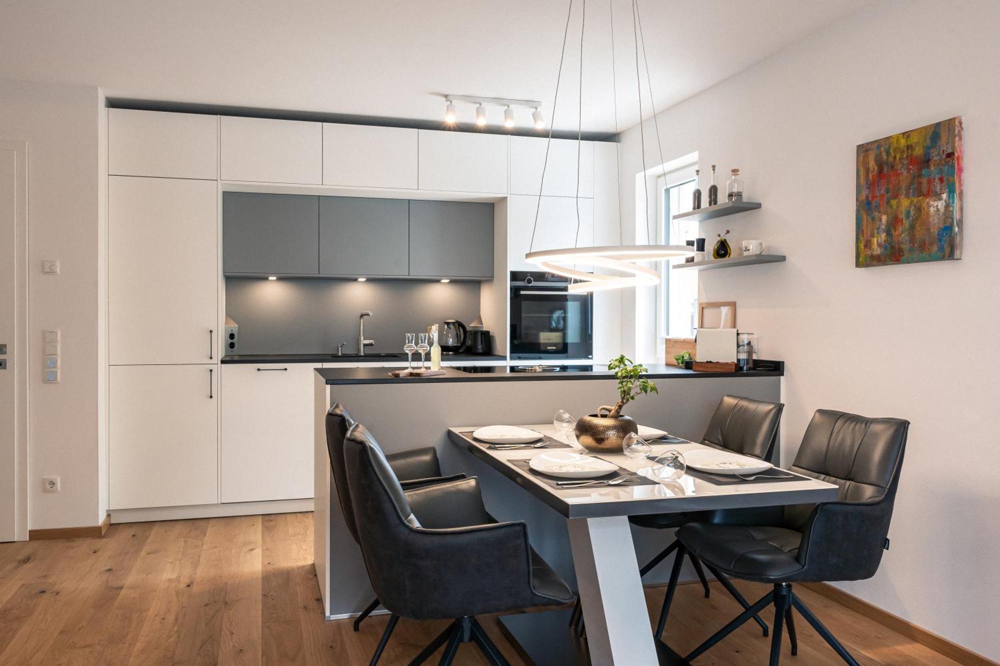 Alpdeluxe Smart Home - Balkon-Wanne-Tiefgarage-Bbq Kolbermoor Exterior foto